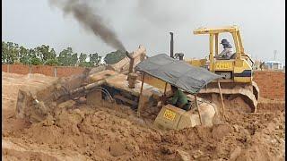 Biggest Heavy Equipment Big Bulldozer Stuck && Recovery