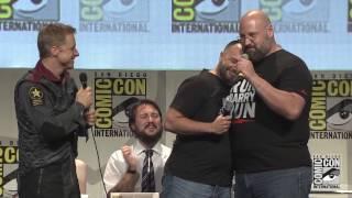 Comic-Con 2015: Hall H sings Stand By Me to Wil Wheaton with a surprise ending
