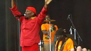 Jimmy Cliff - "Wild World"  @ Osheaga Music Festival ( July 31st 2010 )