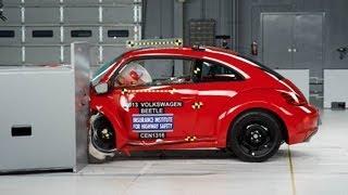 2013 Volkswagen Beetle driver-side small overlap IIHS crash test