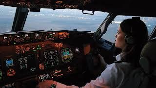 Beautiful Female Pilot Landing Boeing 737-800 | Cockpit View
