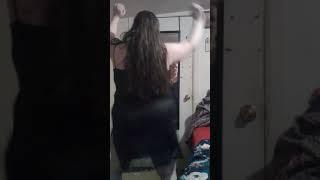 this is me doing a sexy dancing
