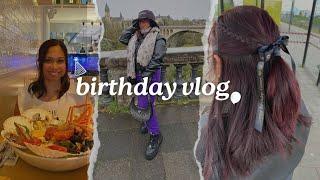 Turning thirty-five, trip to Luxembourg and more surprises