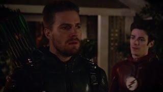 The Flash Clip #51 (Barry Tells Oliver, He Time Traveled)