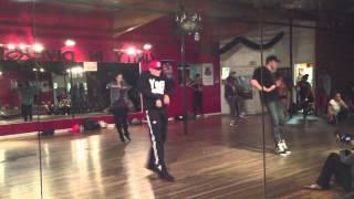 Robert Hoffman Dance Class - Drake "Shot For Me" (weird freak at the end)