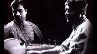 Srikanta Achariya & Dr Rajeev Chakraborty (Sarod)