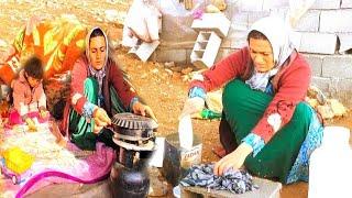 Zainab, brave nomadic mother  Simple life in the mountains and beautiful handicrafts of Zainab