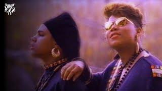 Queen Latifah - Ladies First (feat. Monie Love) [Music Video]