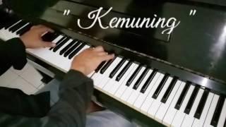 Kemuning Ariyanto (1977) Peaceful Piano