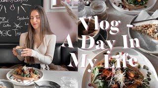 #Vlog 12 - Food, Workout & Unpacking  I itscaroo