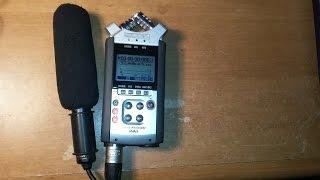 How to turn mono mics into stereo channel recordings Zoom H4n tutorial