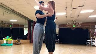 Tango 100: Salida Basica, practice embraces