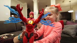 KidCity Unboxes Justice League Movie Toys!