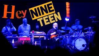 Walter Becker's advice to the youngsters - "you're young but yer minds are strong, I know that!"