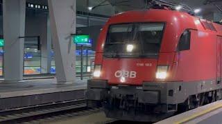 ÖBB Austrian Federal Railways | Siemens ES-64 “Taurus” Locomotive