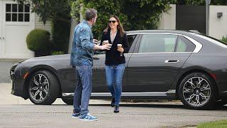 Jennifer Garner visits Ben Affleck at the home he currently shares, amid divorce rumors