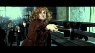 Harry Potter and the Deathly Hallows part 2 - Bellatrix Lestrange v.s. Molly Weasley (HD)