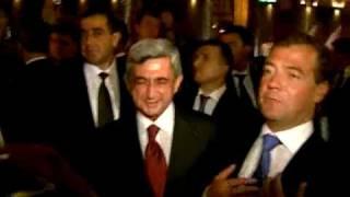 Serzh Sargsyan and Dmitri Medvedev had a walk and had a coffee in a cafe in Yerevan