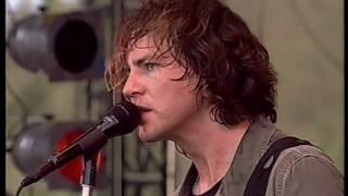 Pearl Jam -  Light Years (Pinkpop 2000)