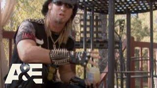 Billy the Exterminator: Bottle Traps & Vaseline | A&E