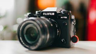 How I Use Fujifilm X-T5 for Street Photography