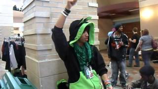 10 minutes of dancing at Shuto Con 2014