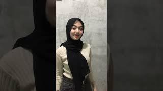 Kompilasi video cewek jilbab cantik || edisi @nickita.as #1