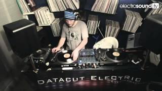 Drum n' Bass Special - electrosound.tv meets Basslabor - Pitch Bucannan on decks