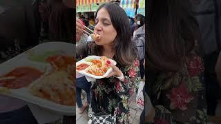 Cheap v/s expensive famous momos | Delhi Street Food Challenge  | @sosaute #shorts