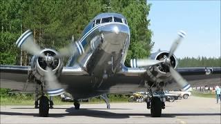 Airveteran DC-3 OH-LCH 17.06.2017 Vesivehmaa Airshow