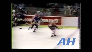 NHL Oct. 25, 1984 Ed Hospodar,PHI v Brian Sutter,STL (hit) Philadelphia Flyers St. Louis Blues