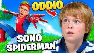 MI FINGO il VERO SPIDERMAN ed UN BIMBO di 5 ANNI CI CREDE!! (Fortnite)