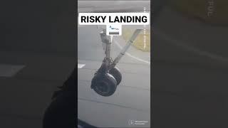 Airplane Damaged tyre landing #shorts #airplane #technology #mechanism