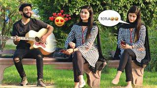 Totla Singing For Cute Girl | Ankhon Mein Teri | Reaction Video | Anas Rajput