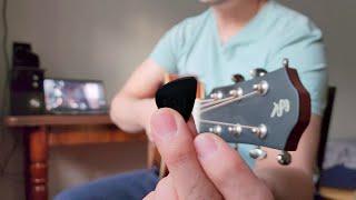 This pick turns your guitar into a bell