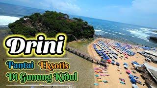 Pantai Drini Gunung Kidul Penuh Pengunjung. Cocok Untuk Berenang Anak-anak. Update Pantai Drini 2024