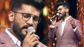 Vijay Yesudas Heartmelting Performance Makes You Fall In Love