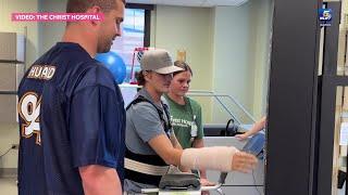 Cincinnati native, Bengals captain Sam Hubbard visits patients at Christ Hospital