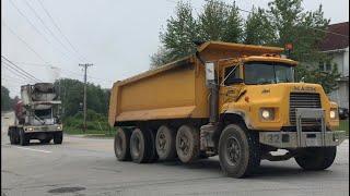 Lots of Macks! Park Truck Spotting!