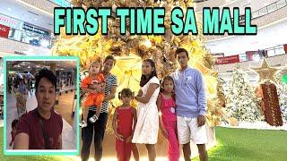 PAMILYA NG NANGANGALAKAL FIRST TIME MAKAPASOK SA MALAKING MALL AT FAST FOOD RESTAURANT