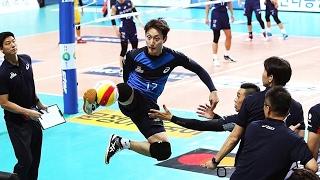 TOP 20 Volleyball Foot Saves (HD)