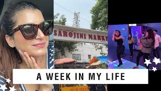 Life in vlogs Ep 2 (Office day + Sarojini Nagar market)