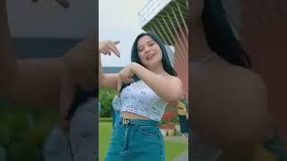 DJ GEMOY DANCE TIKTOK VIRAL 2023 #djremix #djfullbass #jedagjedug #djgemoy #djtiktok #djterbaru(2)