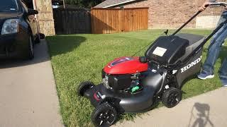 Unpacking Honda lawn mower HRN216VKA