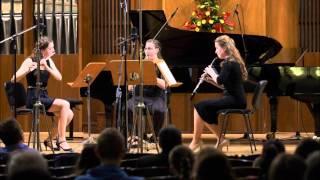 Malcolm Arnold - Divertimento for Flute, Oboe and Clarinet