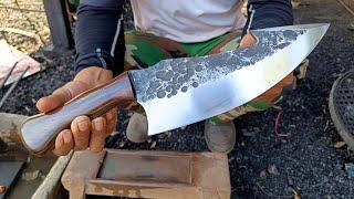 THIS MAN MADE A BIG KNIFE OUT OF RUSTY STEEL | A FULL PROCESS OF KNIFE MAKING