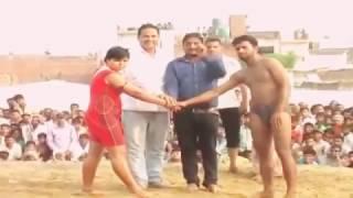 Babita Phogat Fighting with Man | Dangal | Mahavir Singh Phogat |  Babita Phogat