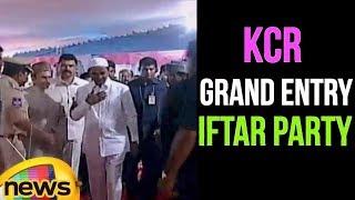 CM KCR Grand Entry | KCR Hosts Iftar Party To Muslims at LB Stadium | Mango News