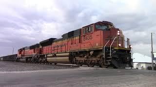 The Faces of Lubbock's Rails! LBWR, PSC, & BNSF! SLABAR, SLADEN, & LUBTPL w/ SD75! | Lbk Trains #251