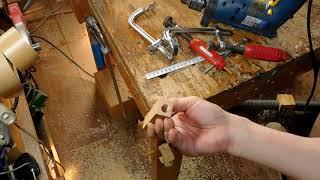 My method for easily hand drilling holes in wooden sticks 木の棒に手ドリルで簡単に穴をあける方法。